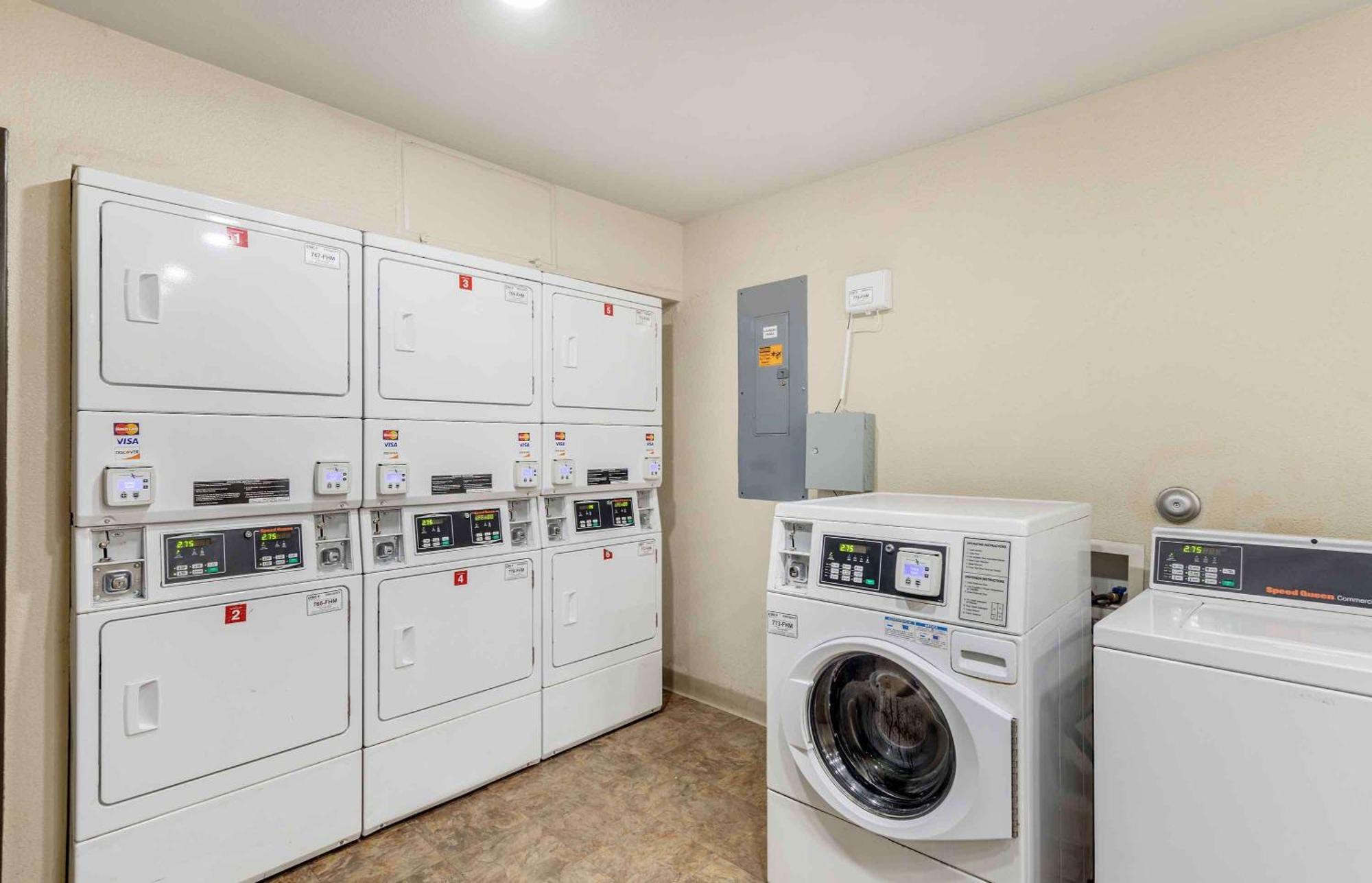 Extended Stay America Select Suites - Tuscaloosa Exteriér fotografie
